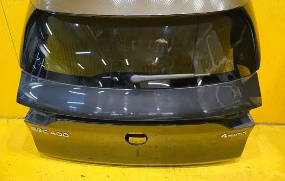 Mercedes-Benz EQC Truck tailgate 