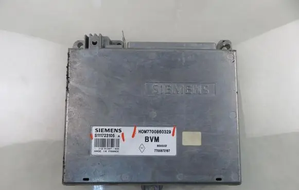 Renault Espace II Engine control unit/module HOM7700860329 S111723105A