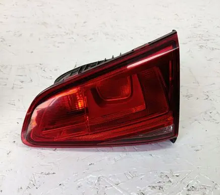 Volkswagen Golf VII Tailgate rear/tail lights 5G0945094R
