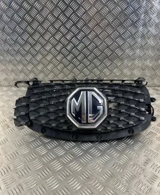 MG ZS Front bumper upper radiator grill 10749241