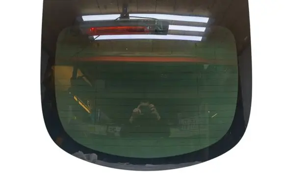 Tesla Model Y Rear windscreen/windshield window 43R000072 E000090 DOT747AS3M1232