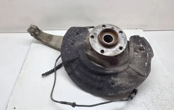 BMW 5 F10 F11 Front wheel hub spindle knuckle 