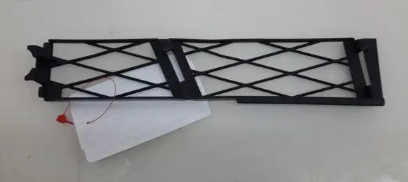 Toyota Previa (XR30, XR40) II Front bumper lower grill 5311328010