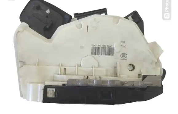 Seat Leon (5F) Front door lock 16A5K1837016E 5K1837016E