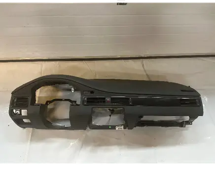 Volvo V70 Dashboard 8648852