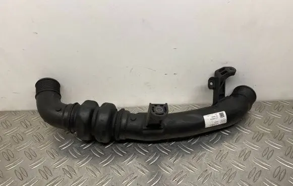 Ford Mondeo MK V Intercooler hose/pipe ds736c646dj