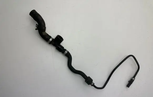 BMW 7 F01 F02 F03 F04 Engine coolant pipe/hose 7619698 15476810