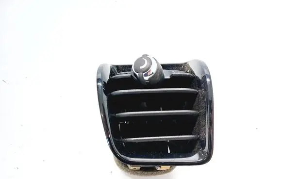 Mini Clubman F54 Dash center air vent grill 9305682