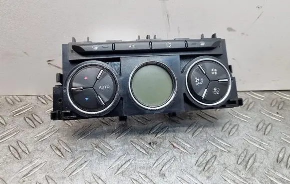 Citroen C3 Climate control unit 96831720XT
