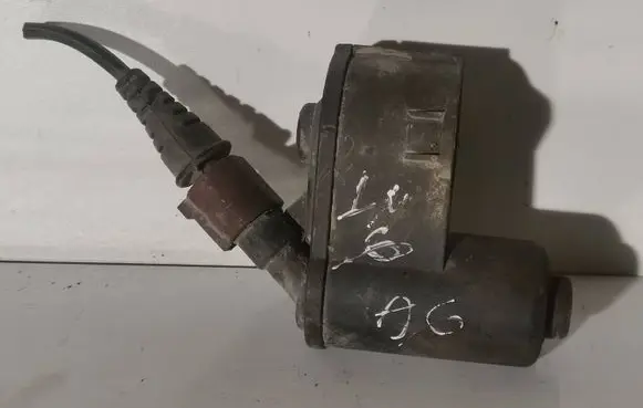 Audi A6 S6 C6 4F Hand brake/parking brake motor 32329695 6301495172