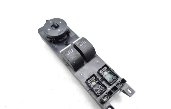 Ford Fiesta Electric window control switch F1ET14A132EB 10130331