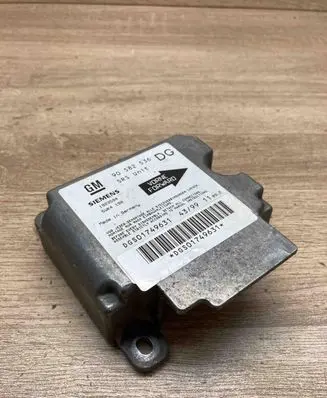 Opel Zafira A Airbag control unit/module 90582536 5WK4190