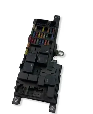 Volvo S80 Fuse module 8678449 518828017 140110095614