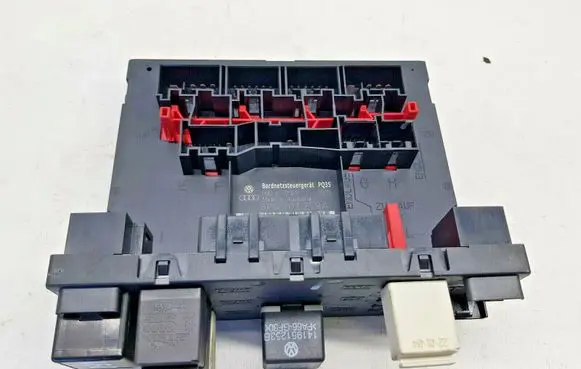 Audi A3 S3 8P Comfort/convenience module 8P0907279A nr2265