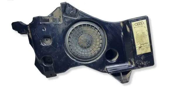 Audi A3 S3 8P Subwoofer speaker 8P4035382KASACJ 8P4035382