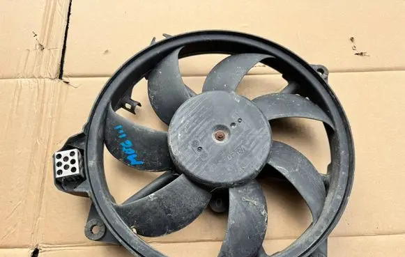 Renault Scenic III - Grand scenic III Electric radiator cooling fan 214810898R FS2045 M155547B