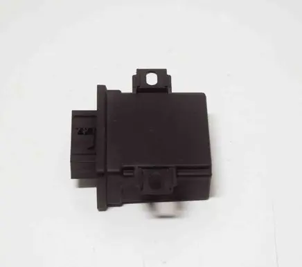 Volkswagen Jetta VI Light module LCM 5WK50466 5M0907357F