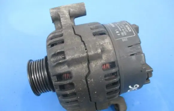 Volvo S40, V40 Generator/alternator 9164940