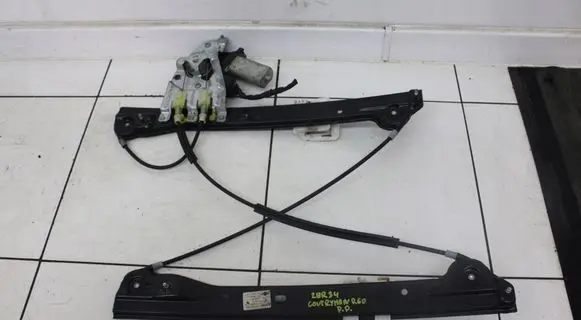 Mini Cooper Countryman R60 Front seatbelt