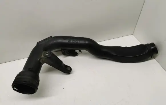 Audi A4 S4 B7 8E 8H Intercooler hose/pipe 8E0145762C