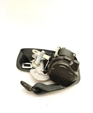 Lexus RX 450H Middle seatbelt (rear) Q076216