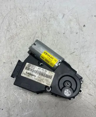 Audi A8 S8 D3 4E Sunroof motor/actuator 4E0959591 A04424 4E0910591