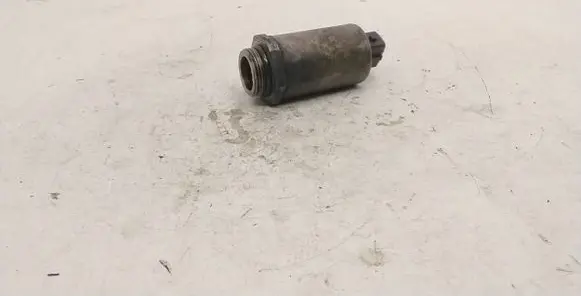 BMW 5 E39 Camshaft vanos timing valve 
