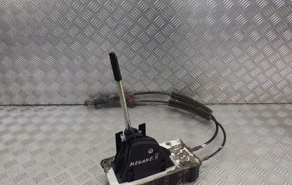 Renault Megane II Gear selector/shifter in gearbox 8200105010