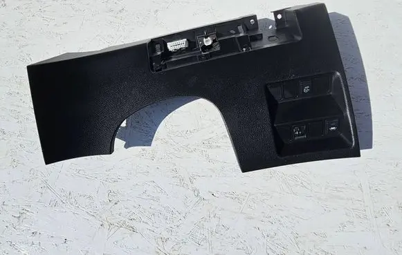 Nissan Qashqai Dashboard lower bottom trim panel 681064EH0C