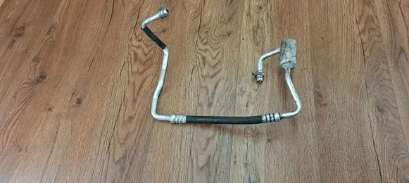 Air conditioning (A/C) pipe/hose