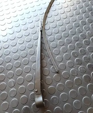 Porsche Macan (95B) Rear wiper blade arm