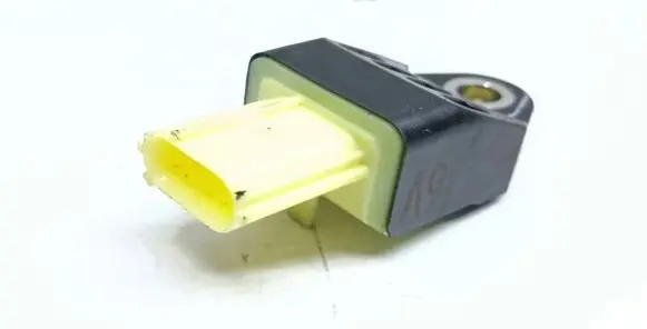 Toyota Prius (XW30) Airbag deployment crash/impact sensor 8983175010