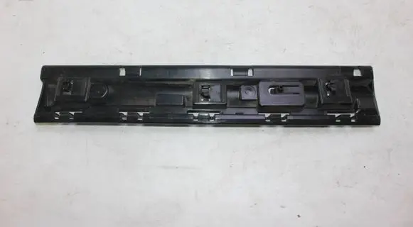 BMW X1 F48 F49 Sill supporting ledge 7332329