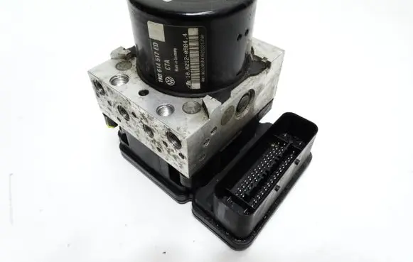 Volkswagen Golf VI ABS Pump 1K0907379BM 1K0614517ED 10062235551
