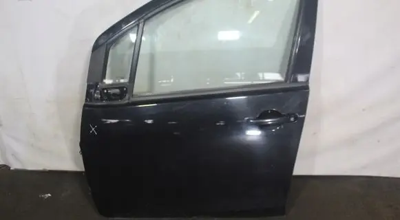 Suzuki Splash Front door 
