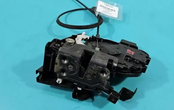 Volvo C30 Front door lock 30799309 IMPRK1554313