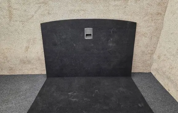 Trunk/boot floor carpet liner