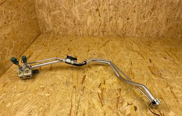 Polestar 2 Air conditioning (A/C) pipe/hose 32352727 31699138