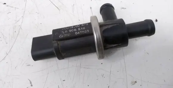 Audi A8 S8 D3 4E Turbo solenoid valve 7L0906518