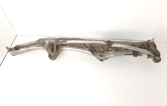 BMW 7 E38 Front wiper linkage and motor 8352888 61618352888 8352150