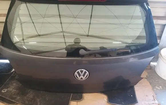 Volkswagen Polo V 6R Truck tailgate