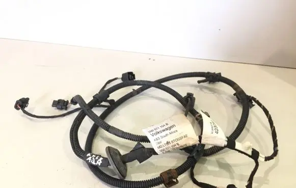 Volkswagen Tiguan Parking sensor (PDC) wiring loom 5N0971104B
