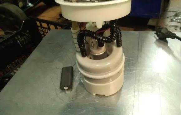 Mini One - Cooper Coupe R56 In-tank fuel pump