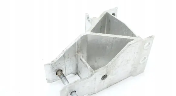 BMW 5 G30 G31 Front bumper mounting bracket 7357215