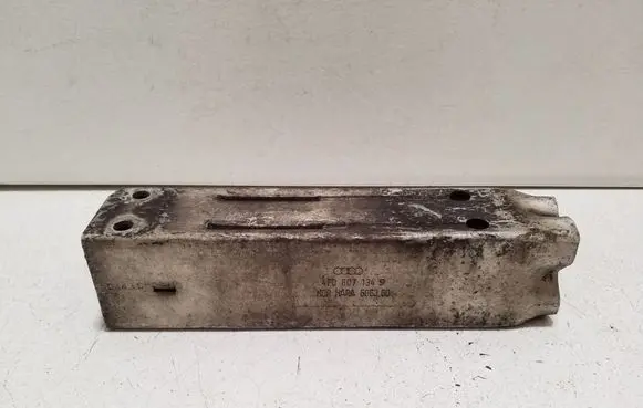 Audi A6 S6 C6 4F Front bumper shock/impact absorber 4F0807134