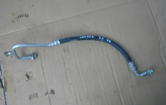 Hyundai Sonata Air conditioning (A/C) pipe/hose