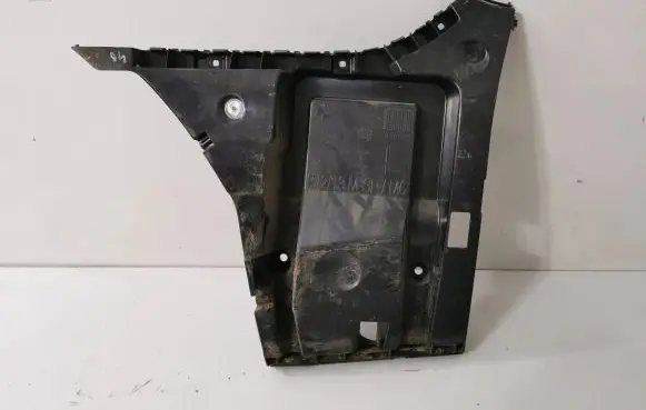 BMW 6 F12 F13 Rear bumper mounting bracket 8050385