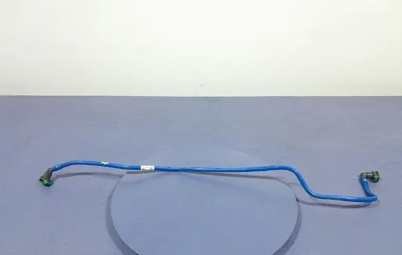 BMW X5 E53 Fuel line pipe 9895498