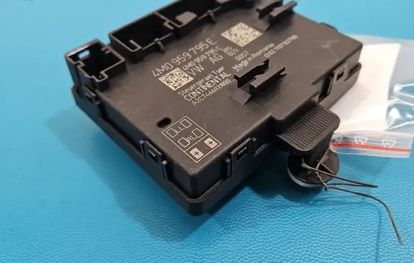 Audi Q7 4M Central body control module 4M0959795E IMPRK1565732