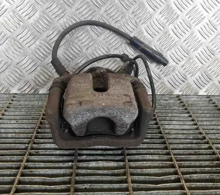 Mercedes-Benz A W176 Rear brake caliper A2465401205 A2465460443